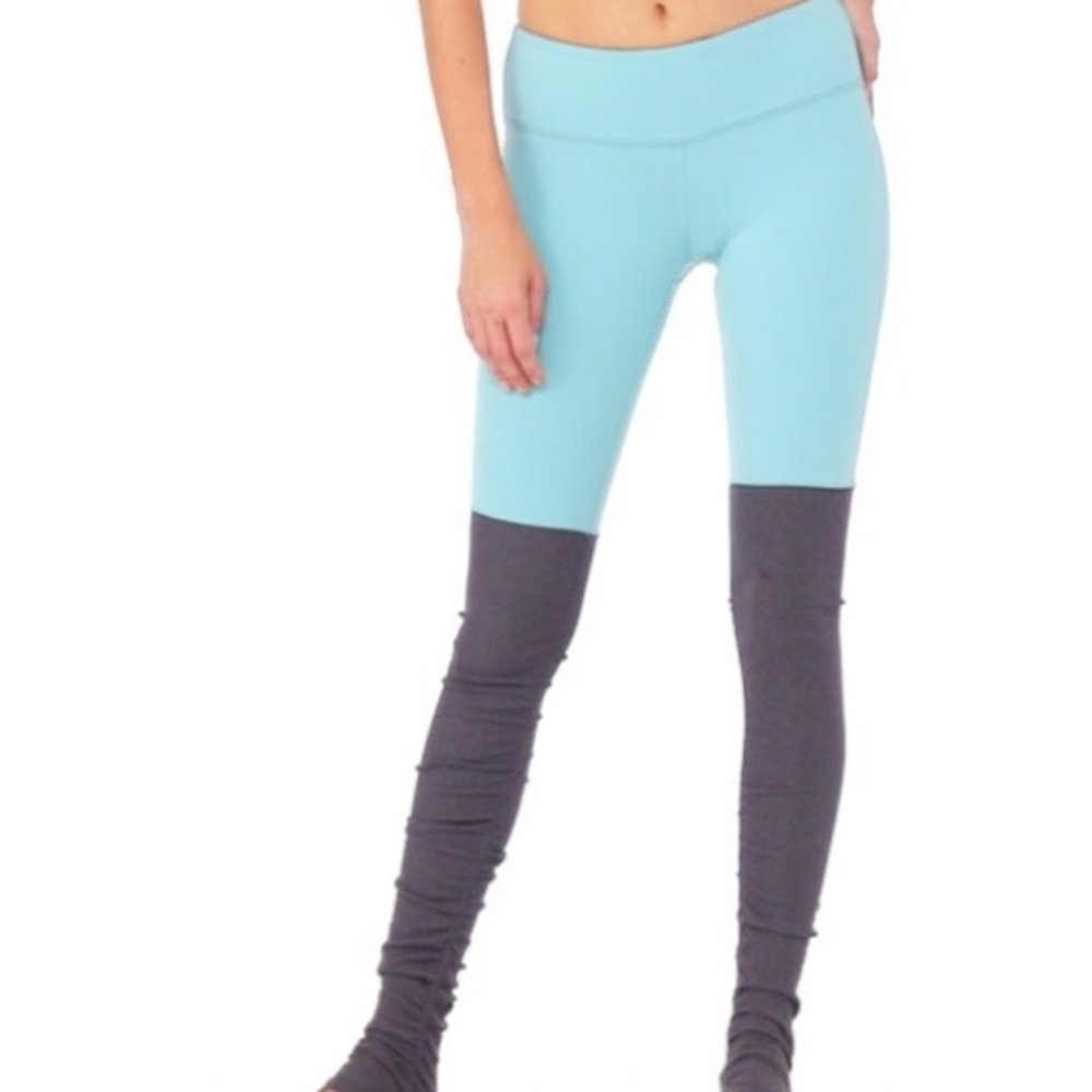 ALO Goddess Legging XS Agave/Stormy Heather